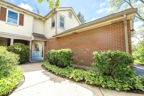 514 East Windgate Court Arlington Heights IL 60005