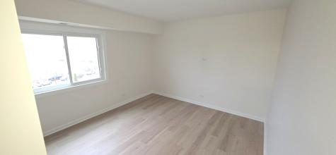 375 Plum Creek Drive Wheeling IL 60090