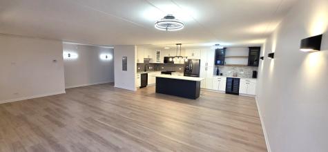 375 Plum Creek Drive Wheeling IL 60090