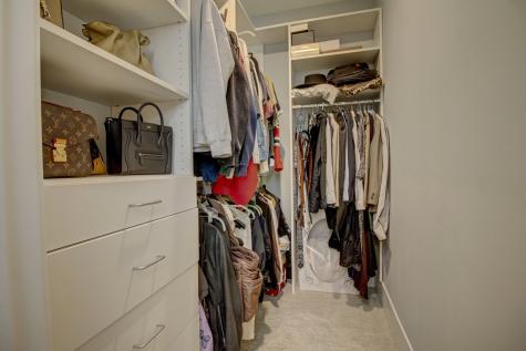2438 North Western Avenue Chicago IL 60647