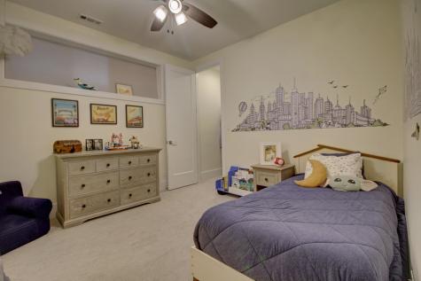 2438 North Western Avenue Chicago IL 60647