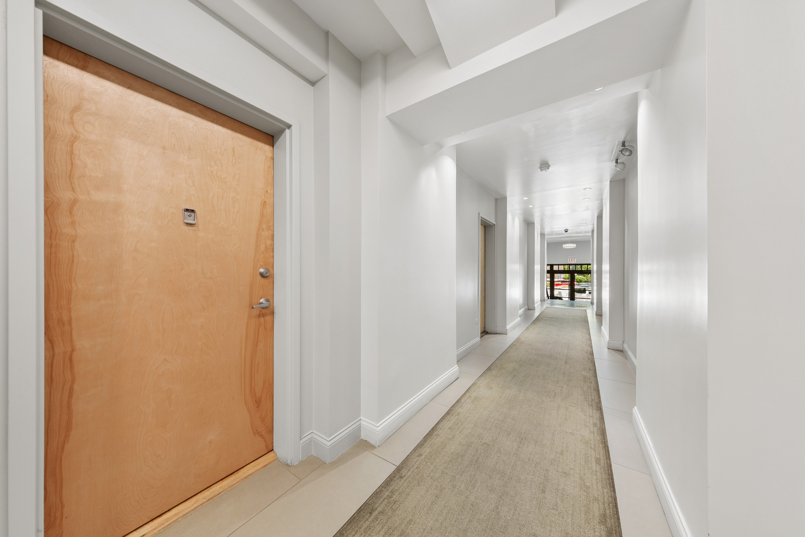 1422 North La Salle Drive Chicago IL 60610