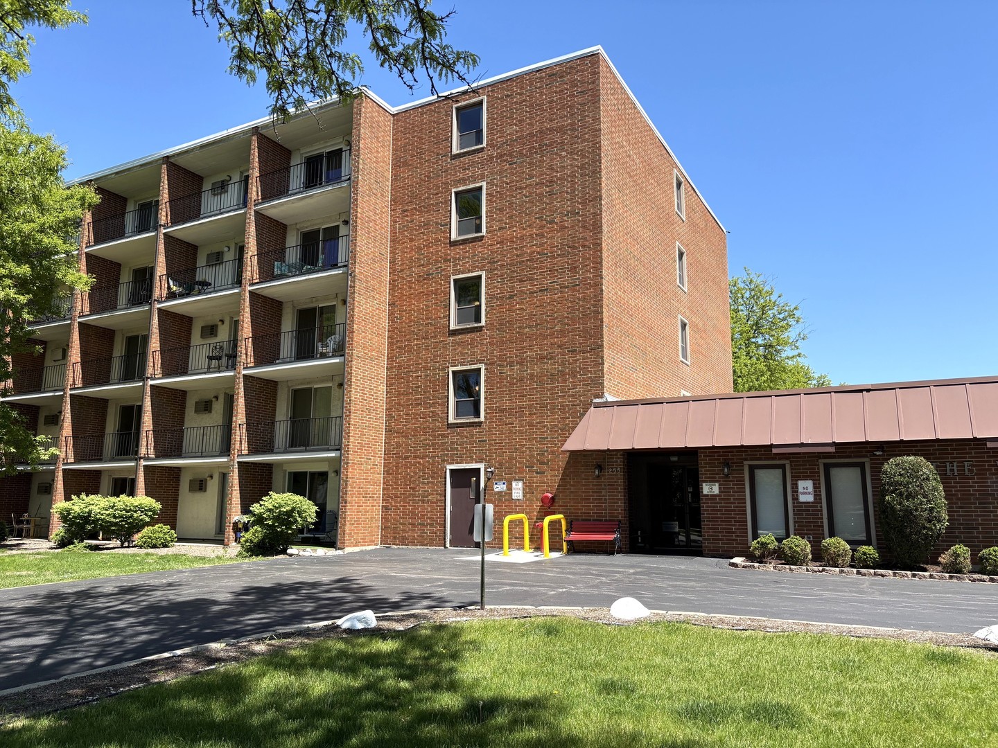 255 South West Avenue S Elmhurst IL 60126