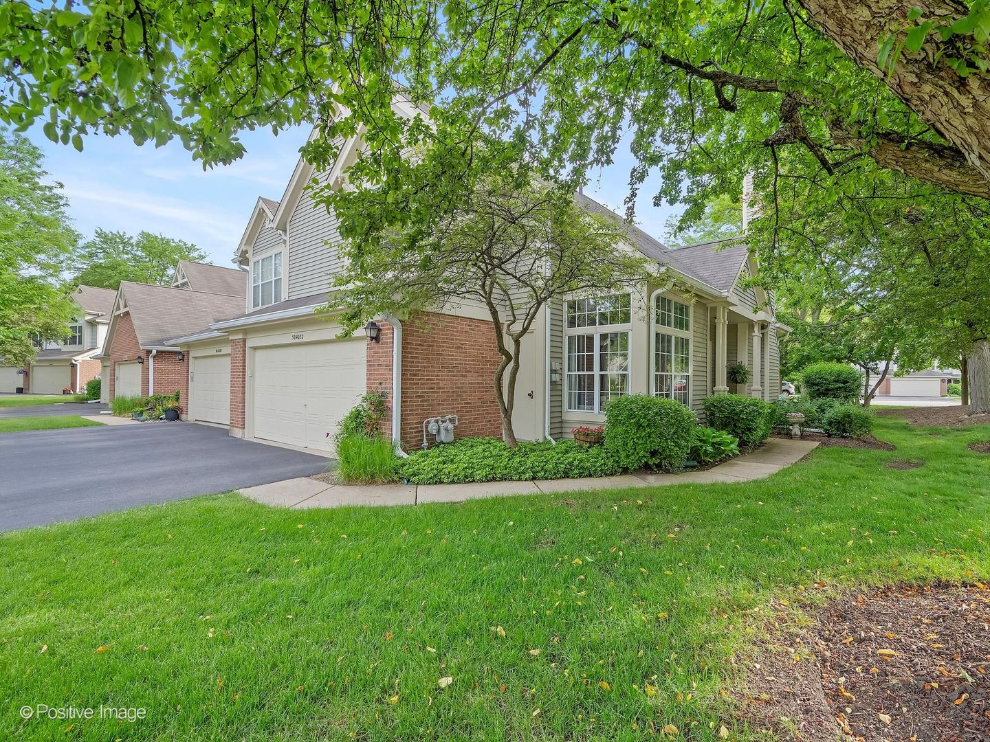 30W032 Laurel Court Warrenville IL 60555