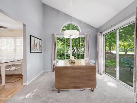 30W032 Laurel Court Warrenville IL 60555