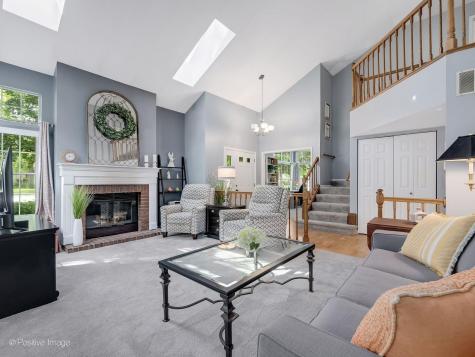30W032 Laurel Court Warrenville IL 60555