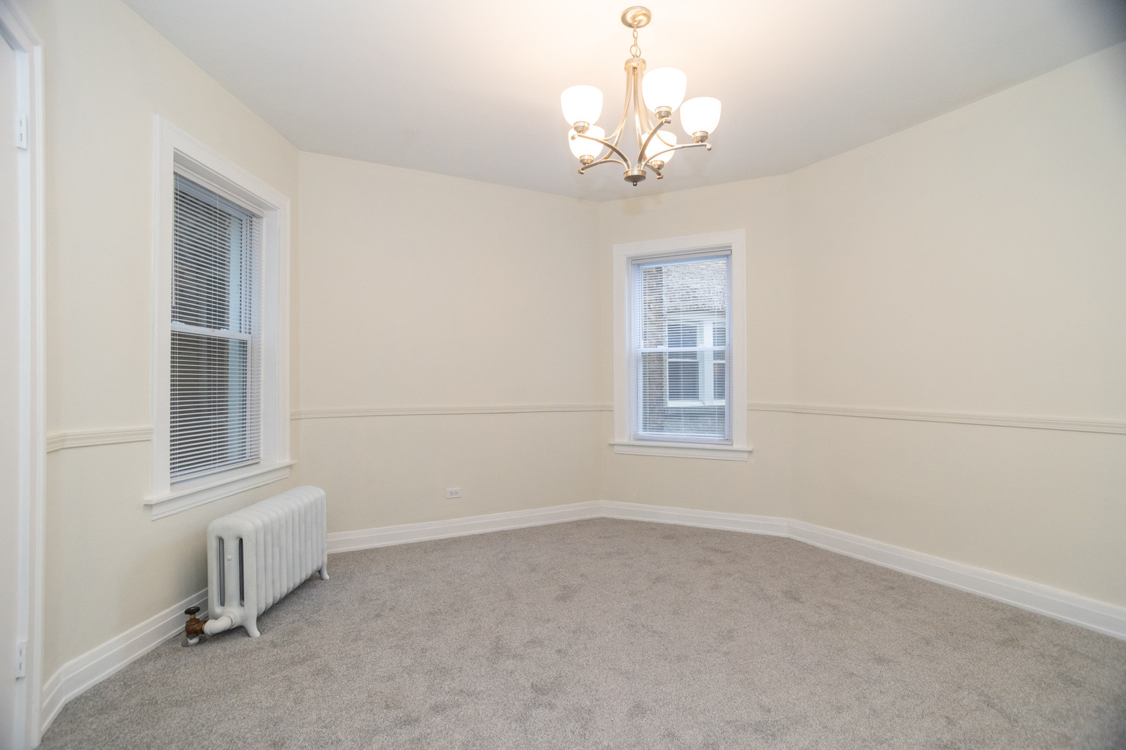 2226 West Arthur Avenue Chicago IL 60645