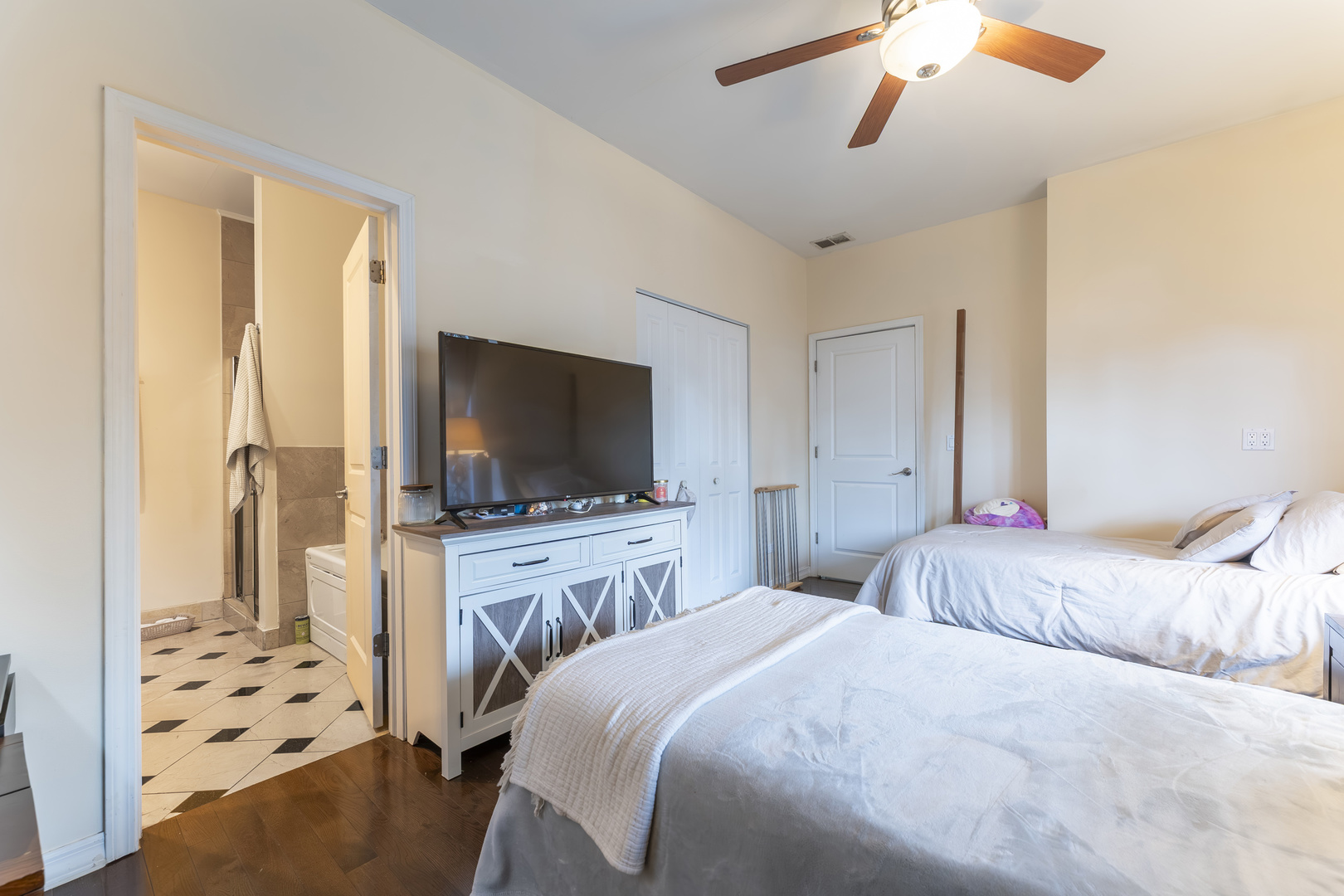 6311 West Belmont Avenue Chicago IL 60634