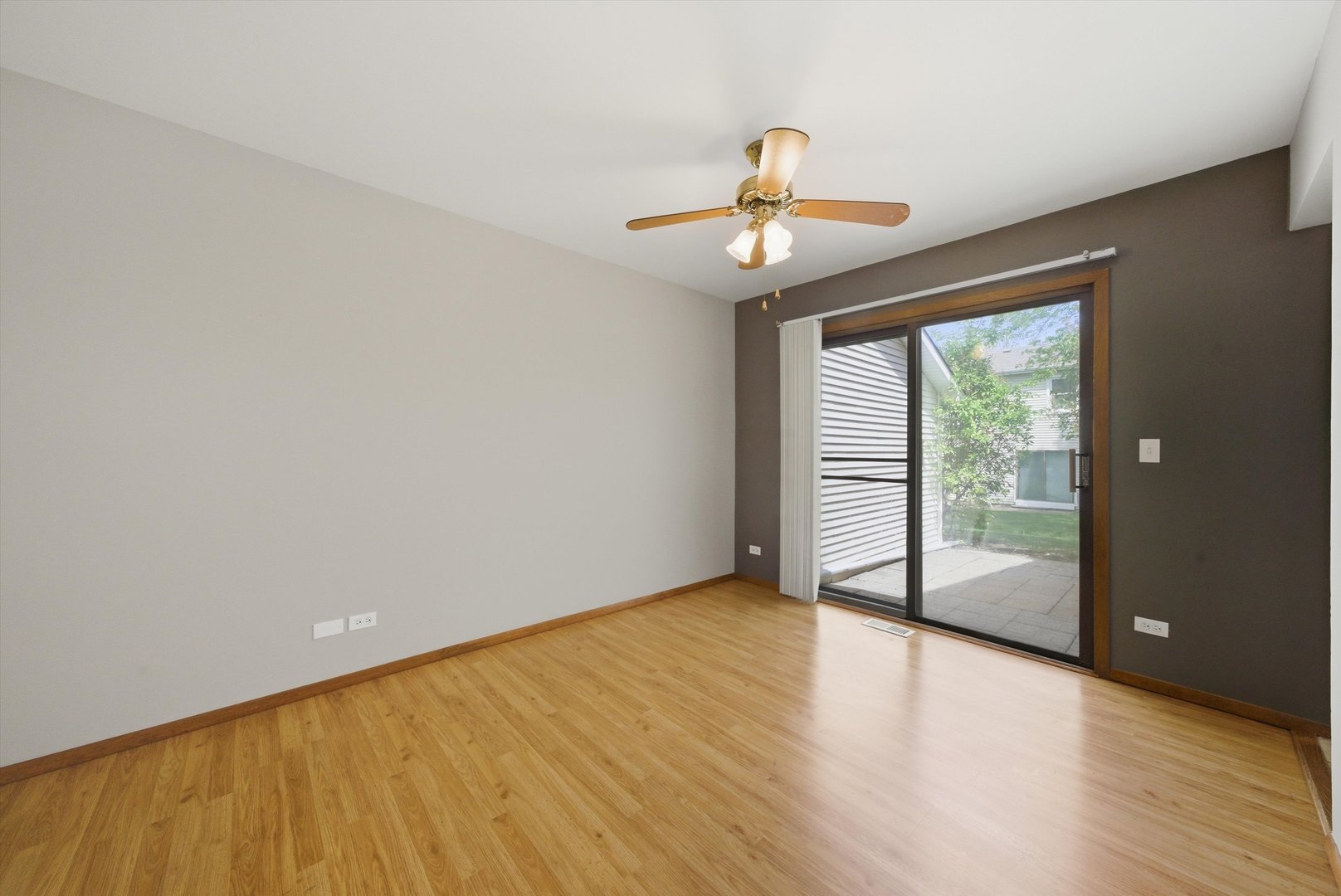 849 Colony Lake Drive Schaumburg IL 60194