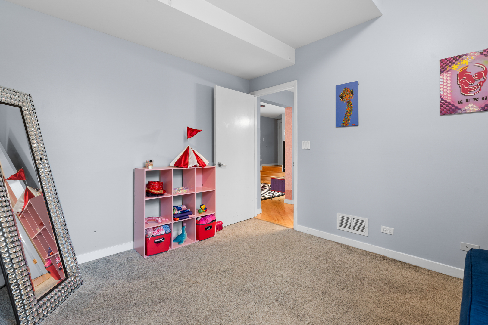 3222 West Beach Avenue Chicago IL 60651