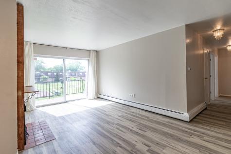 715 Grove Drive Buffalo Grove IL 60089