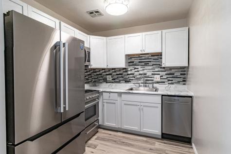 715 Grove Drive Buffalo Grove IL 60089