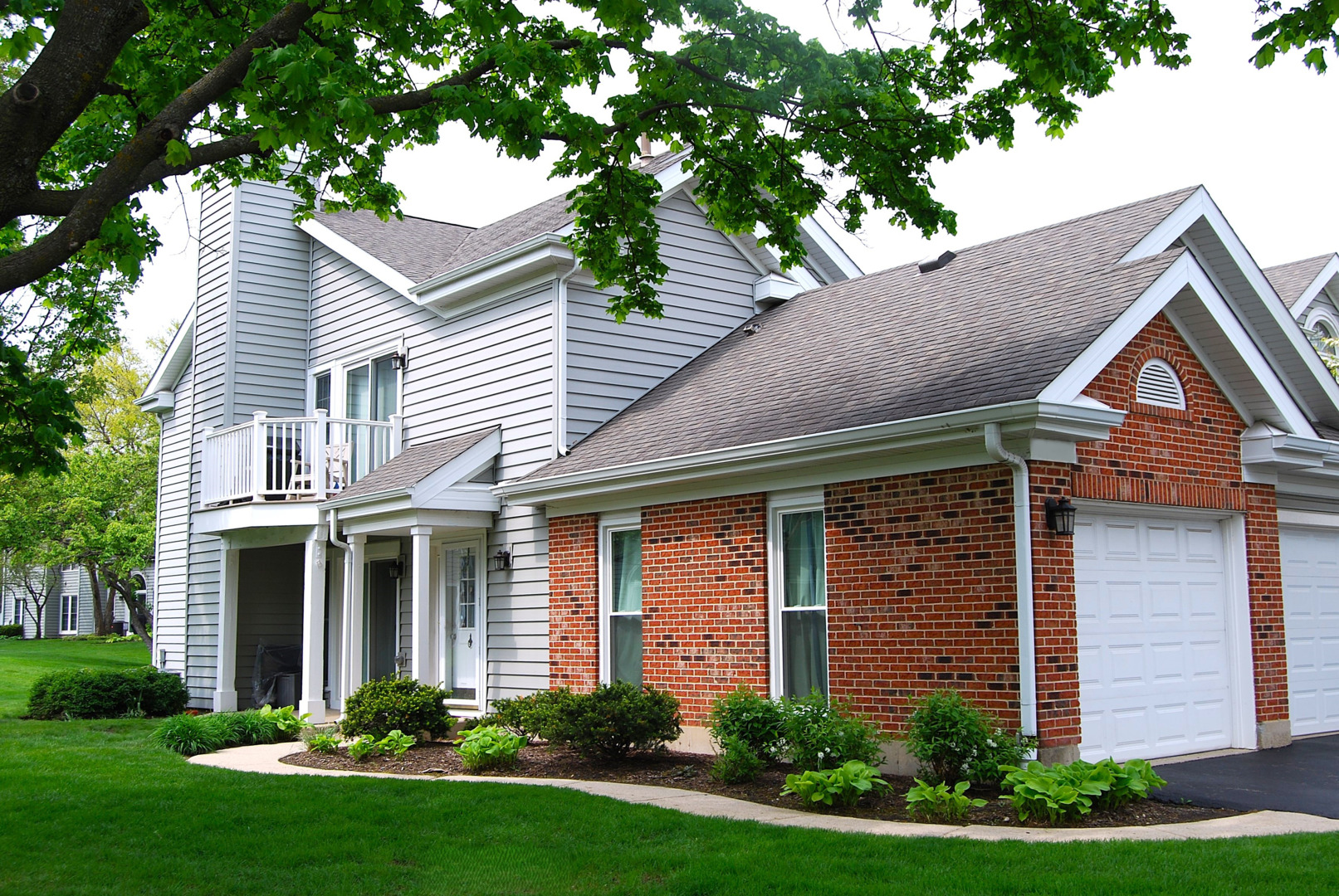 1984 North Stillwater Road Arlington Heights IL 60004
