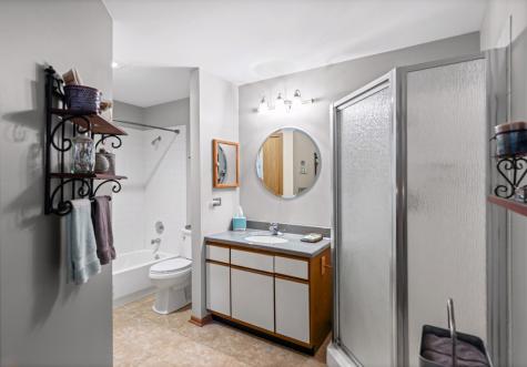 1984 North Stillwater Road Arlington Heights IL 60004