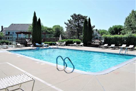 1984 North Stillwater Road Arlington Heights IL 60004