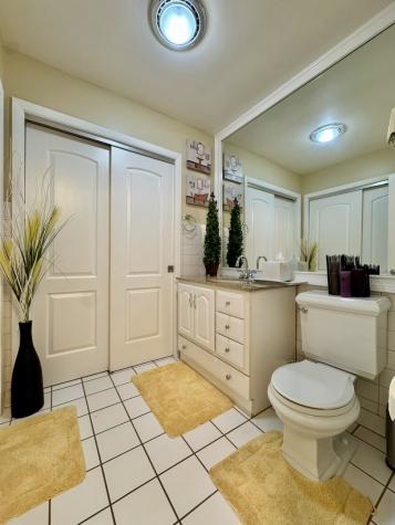 1247 South Mannheim Road Westchester IL 60154