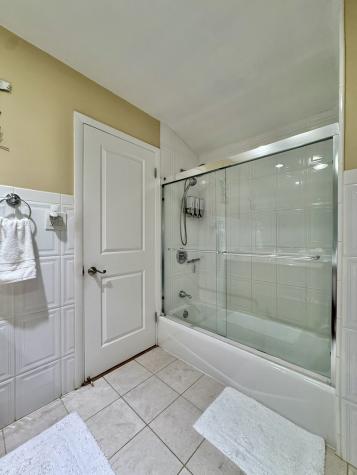 1247 South Mannheim Road Westchester IL 60154