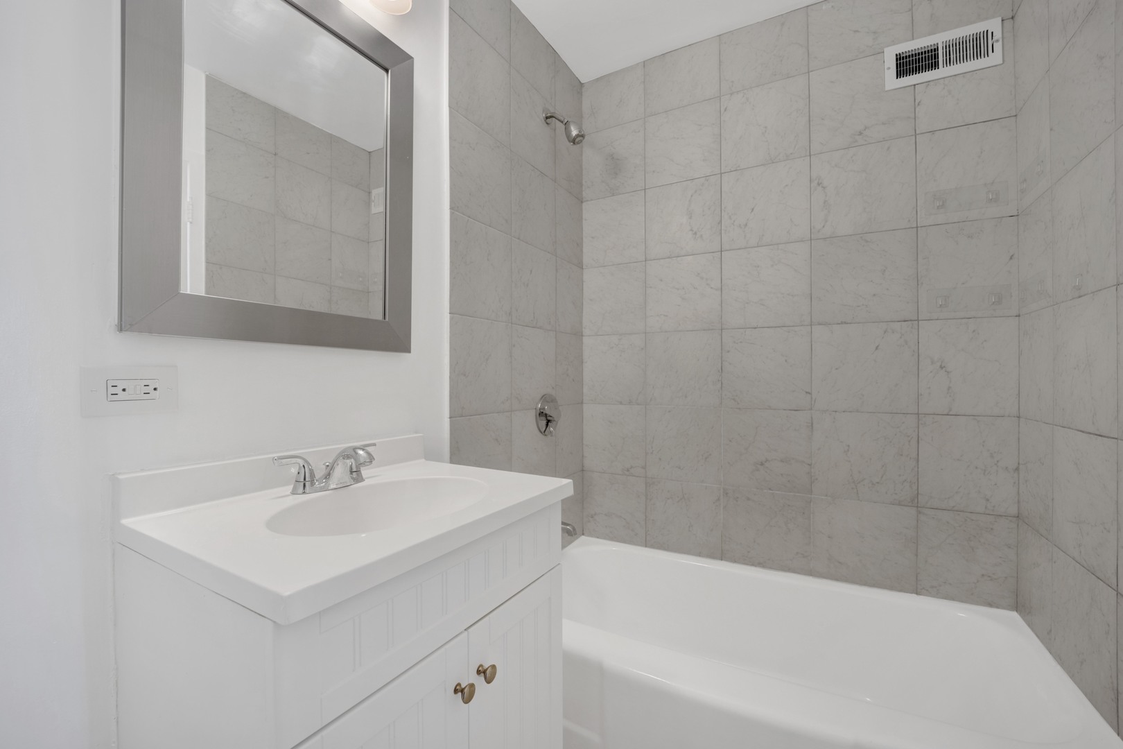 1150 North Lake Shore Drive Chicago IL 60611