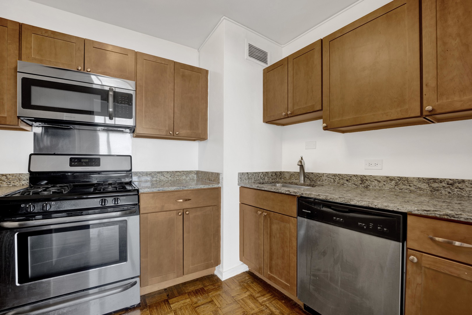 1150 North Lake Shore Drive Chicago IL 60611