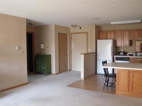 605 Barrington Avenue East Dundee IL 60118