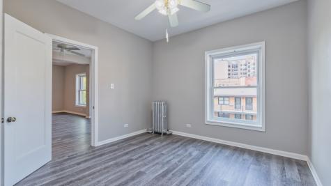 1327 East 52nd Street Chicago IL 60615