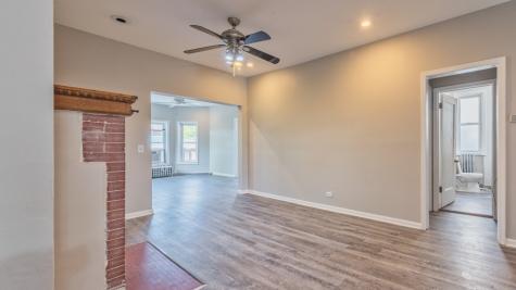 1327 East 52nd Street Chicago IL 60615