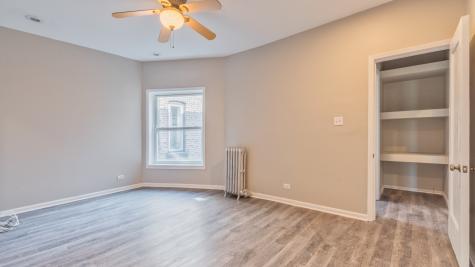 1327 East 52nd Street Chicago IL 60615