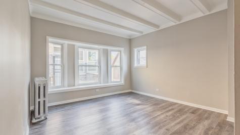 1327 East 52nd Street Chicago IL 60615