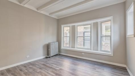 1327 East 52nd Street Chicago IL 60615