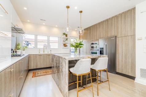 2455 West Ohio Street Chicago IL 60612