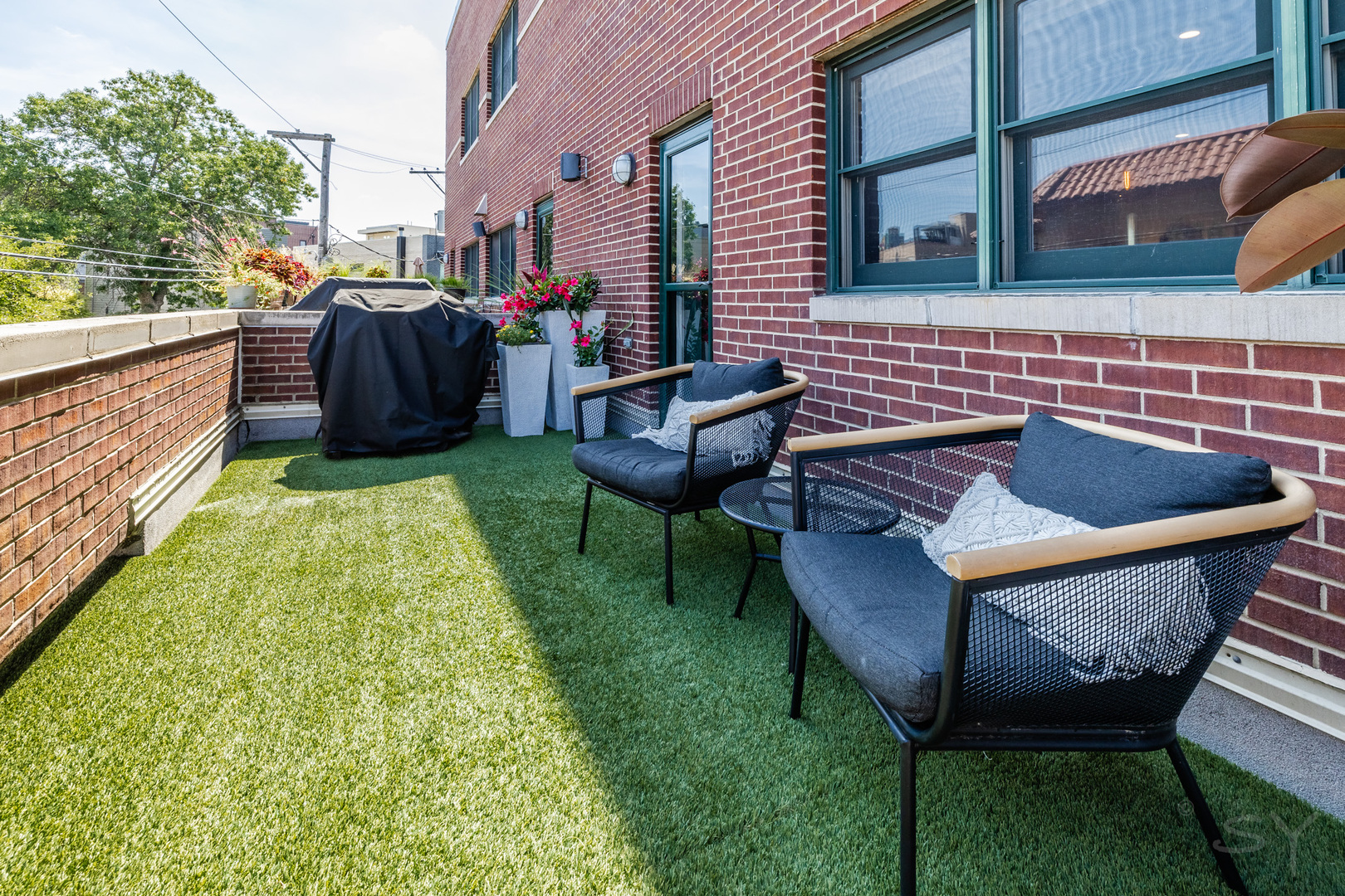 2455 West Ohio Street Chicago IL 60612