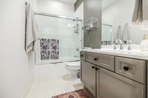 2455 West Ohio Street Chicago IL 60612
