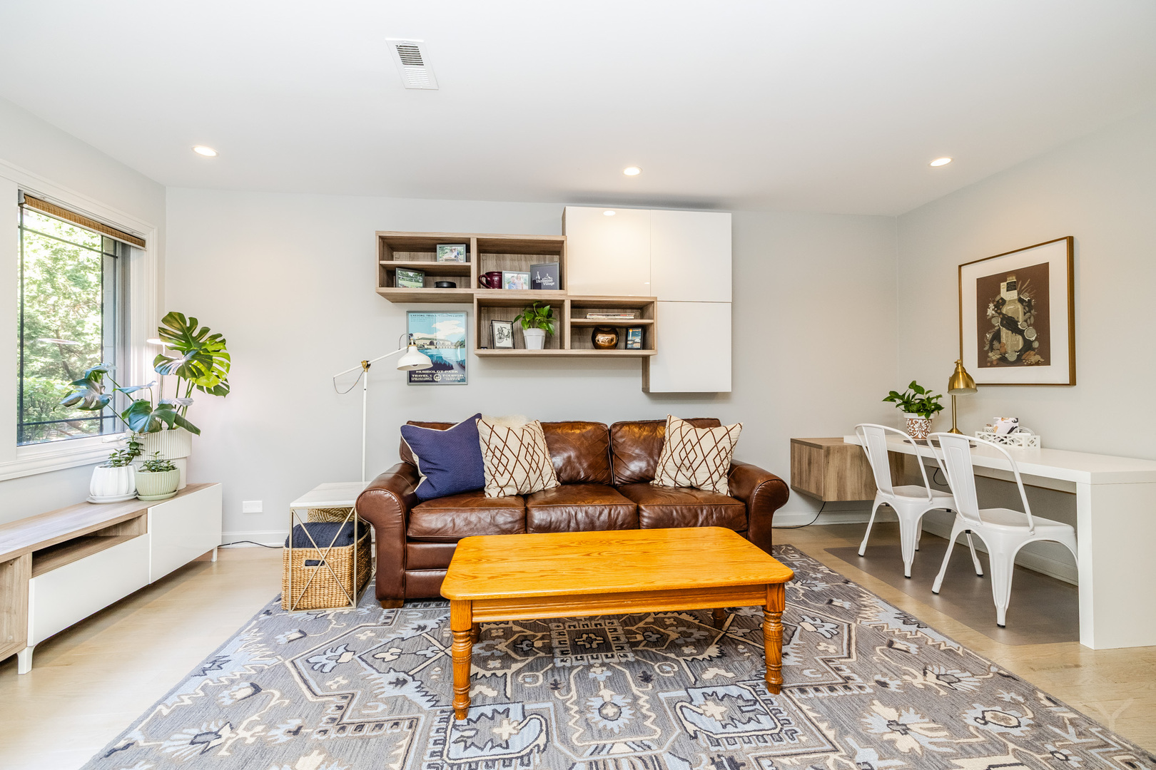 2455 West Ohio Street Chicago IL 60612