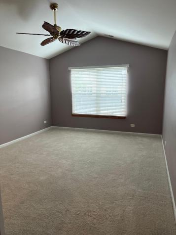 2210 Scott Lane Aurora IL 60502
