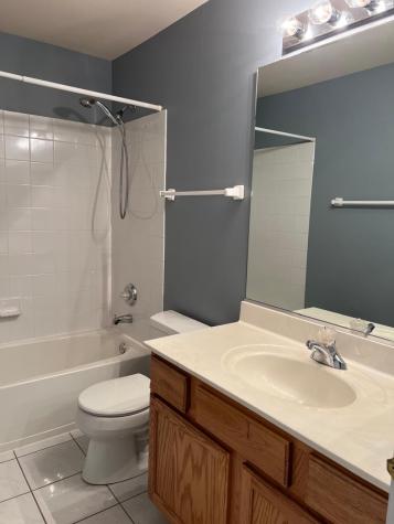 2210 Scott Lane Aurora IL 60502