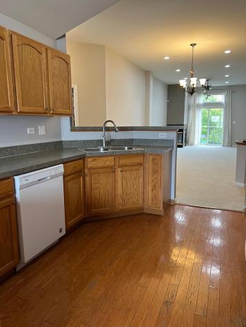 2210 Scott Lane Aurora IL 60502