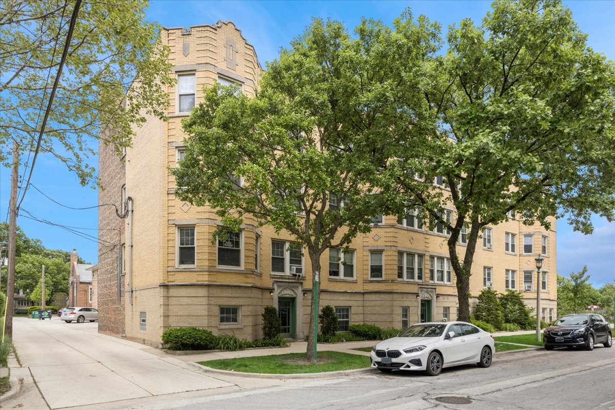 838 South Scoville Avenue Oak Park IL 60304