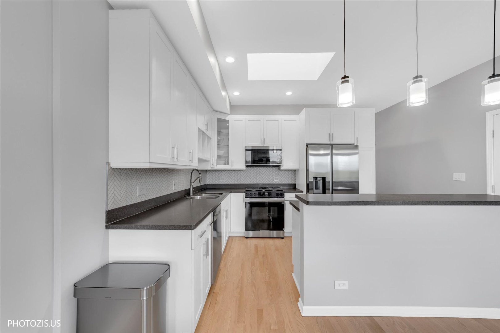 2919 North Southport Avenue Chicago IL 60657