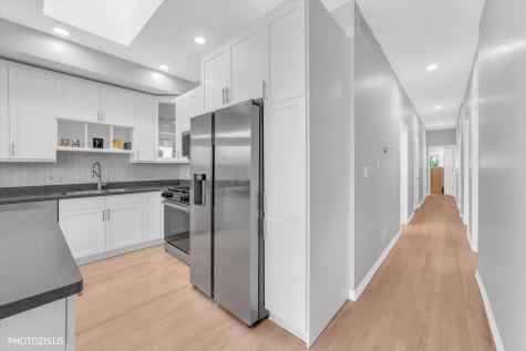 2919 North Southport Avenue Chicago IL 60657