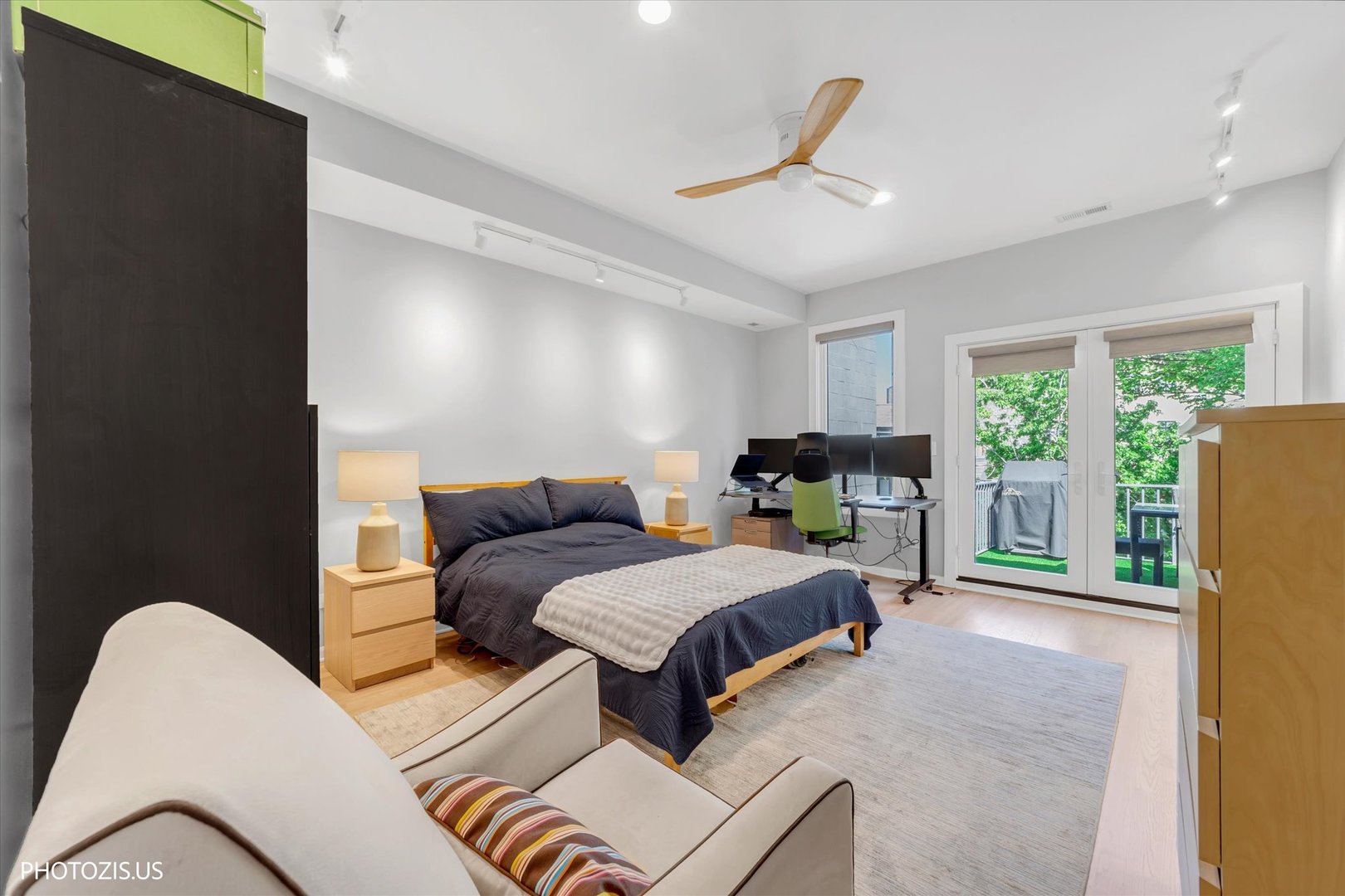 2919 North Southport Avenue Chicago IL 60657