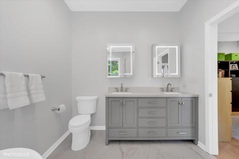 2919 North Southport Avenue Chicago IL 60657