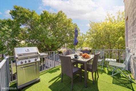 2919 North Southport Avenue Chicago IL 60657