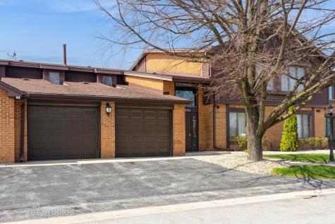 1450 Tanglewood Street Flossmoor IL 60422