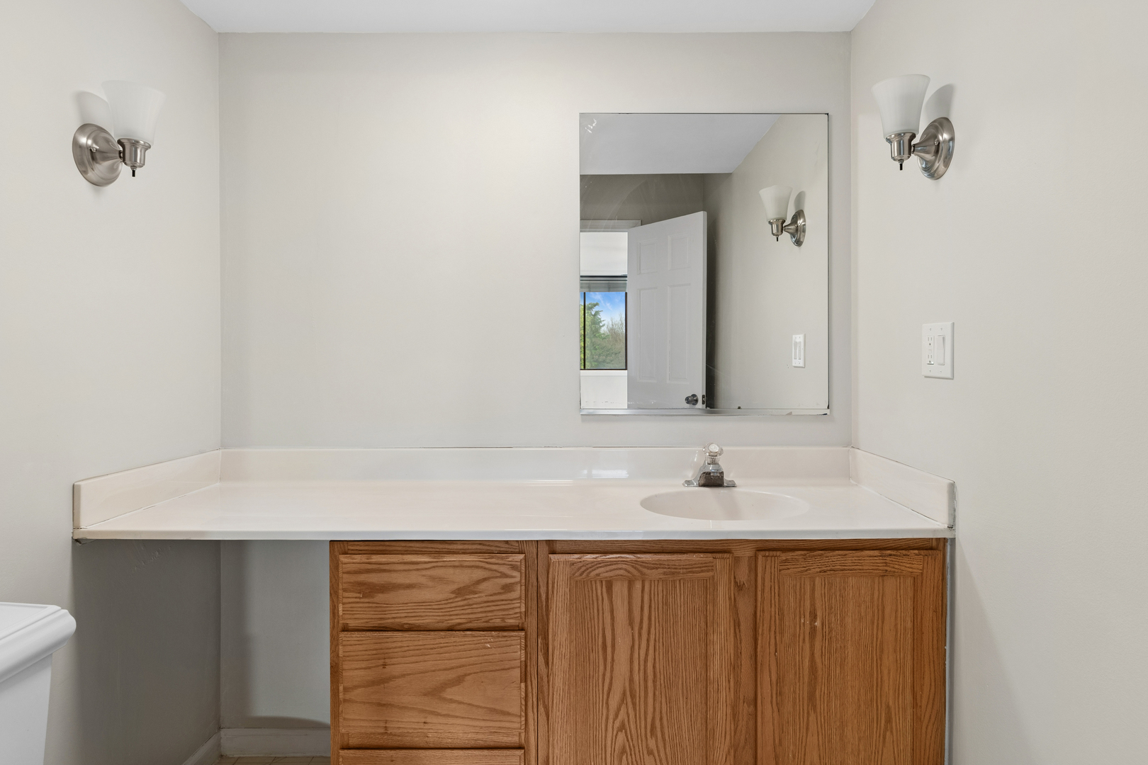 460 Raintree Court Glen Ellyn IL 60137