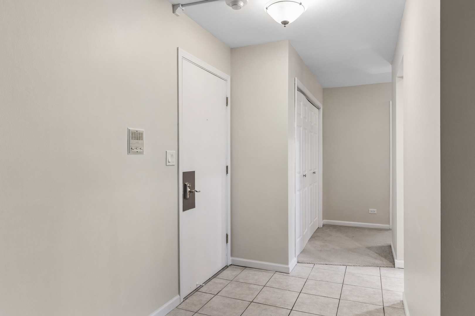 460 Raintree Court Glen Ellyn IL 60137