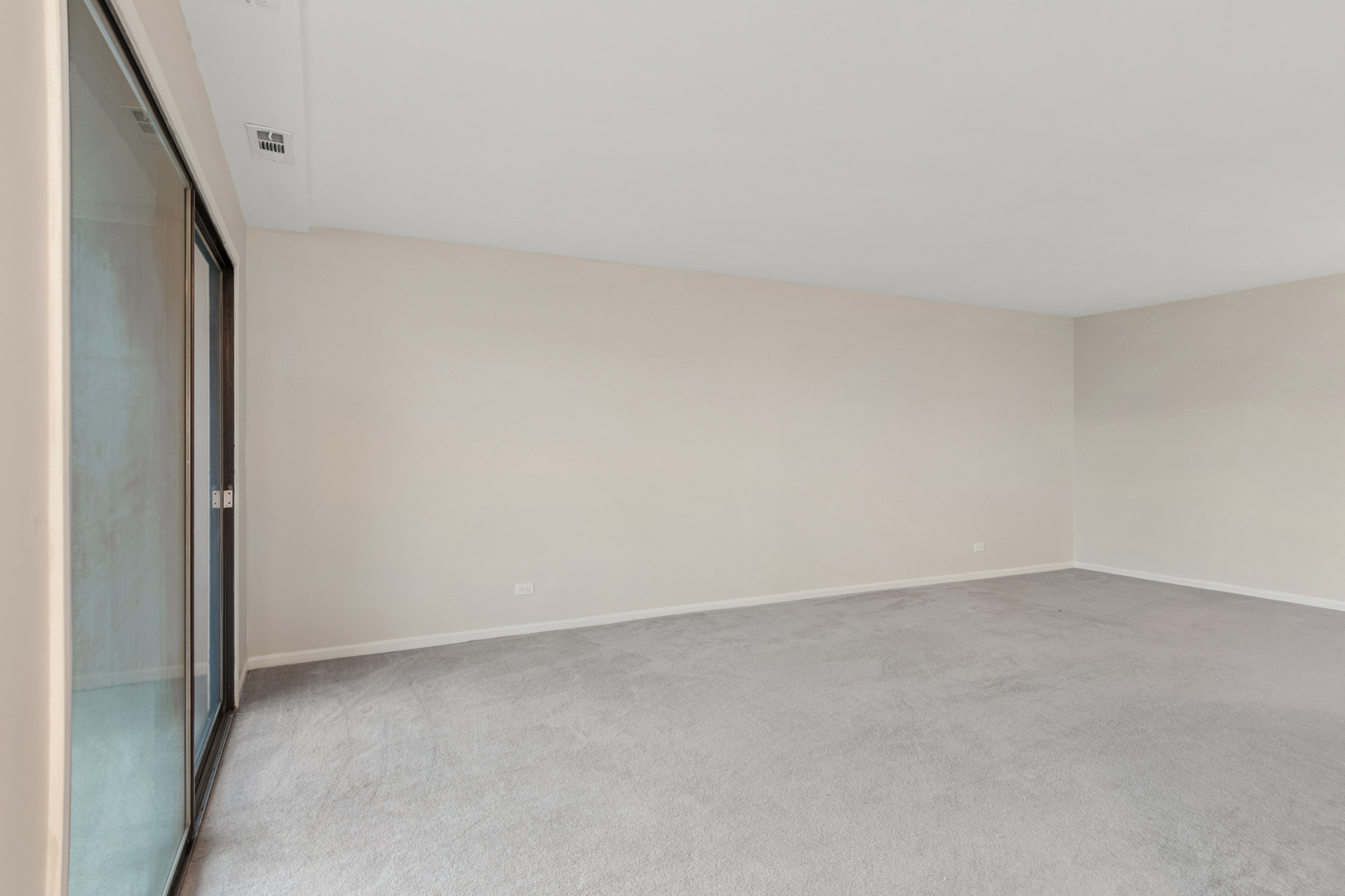 460 Raintree Court Glen Ellyn IL 60137