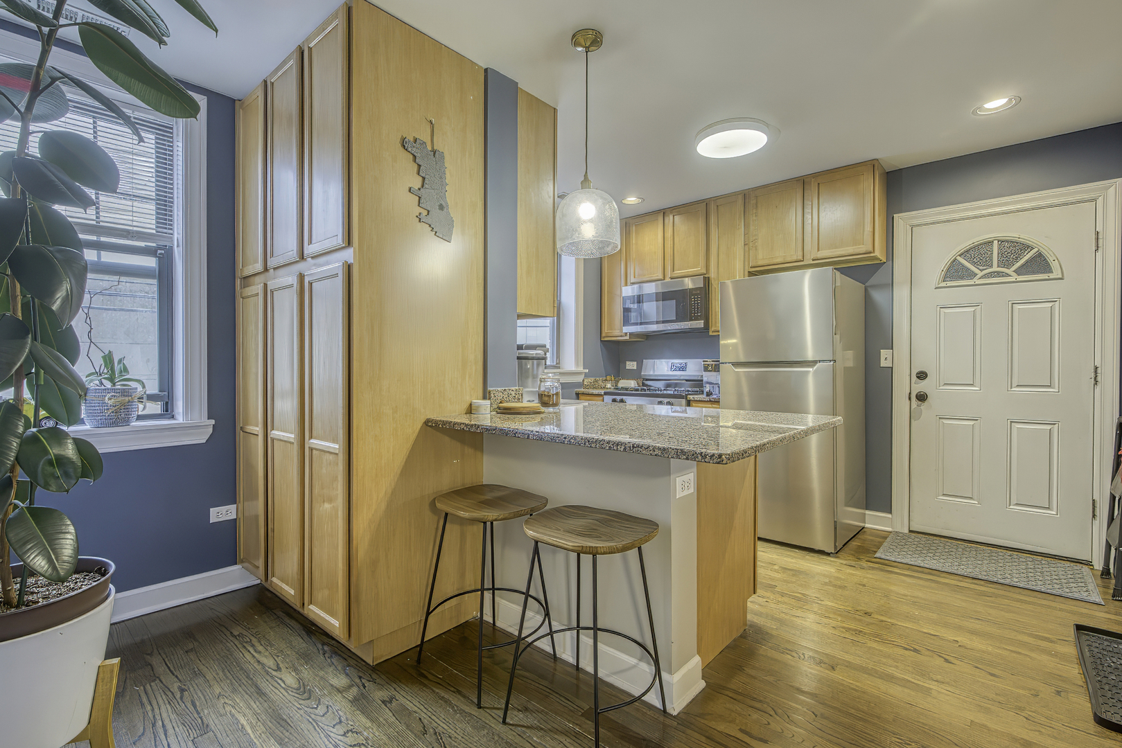 5232 North Campbell Avenue Chicago IL 60625