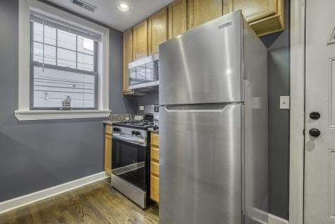5232 North Campbell Avenue Chicago IL 60625