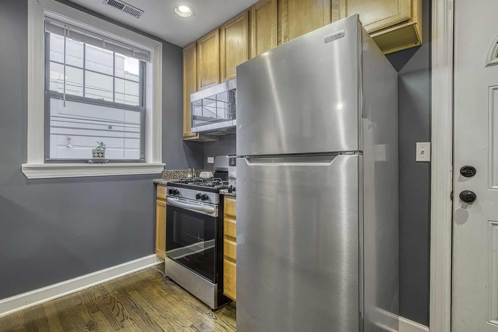 5232 North Campbell Avenue Chicago IL 60625