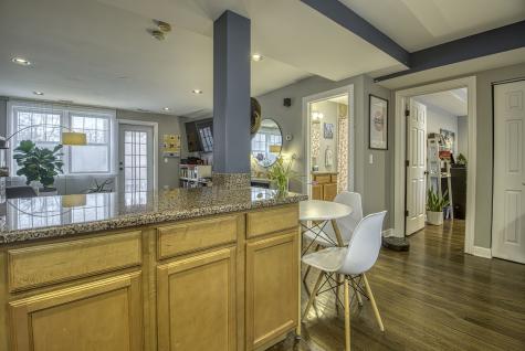 5232 North Campbell Avenue Chicago IL 60625